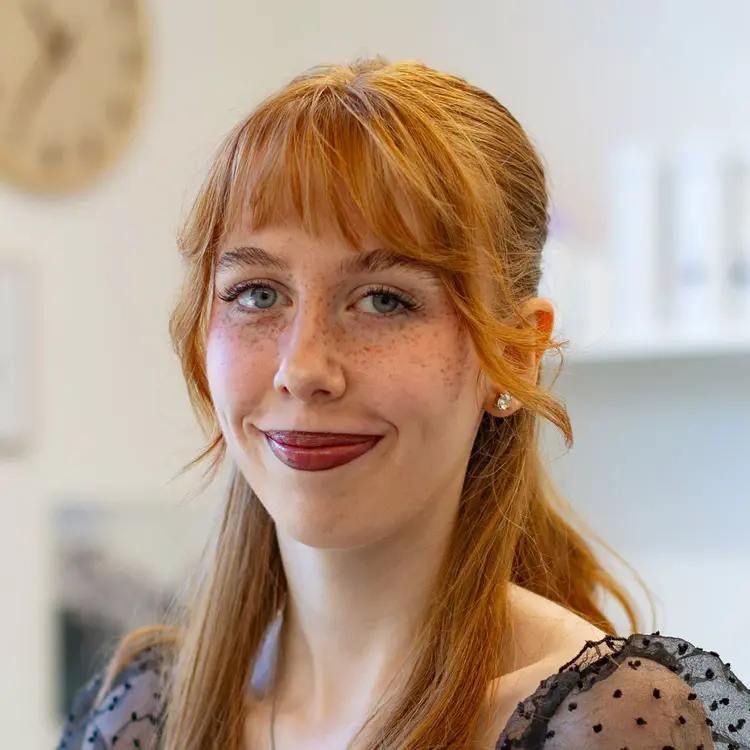 Angela Schön